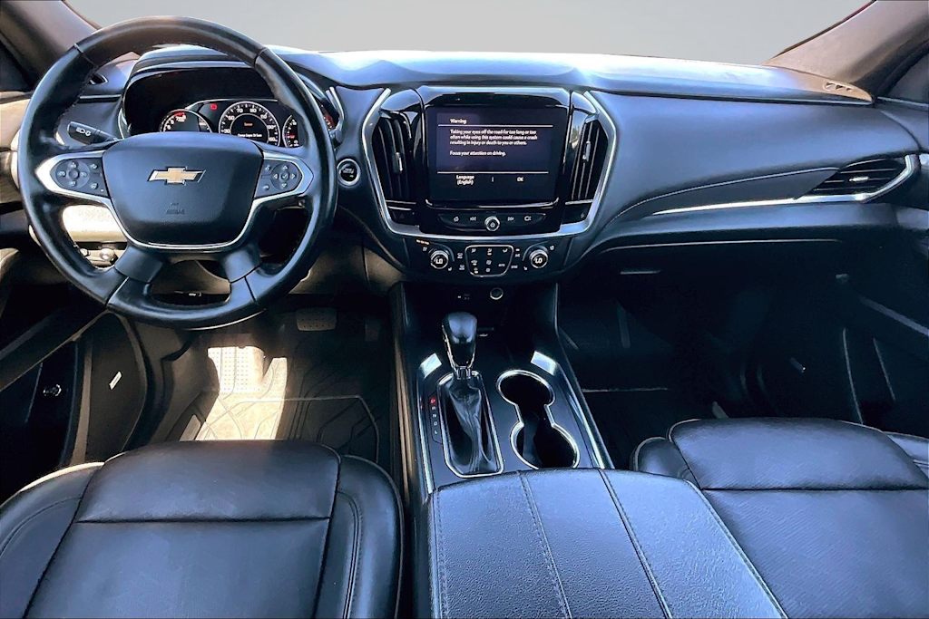 Thumbnail: 2023 Chevrolet Traverse - 10