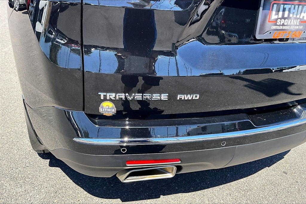 Thumbnail: 2023 Chevrolet Traverse - 7