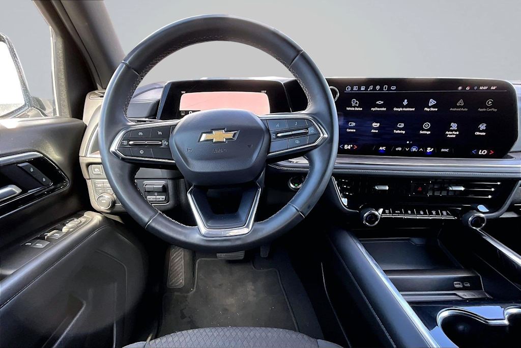 Thumbnail: 2025 Chevrolet Suburban - 14