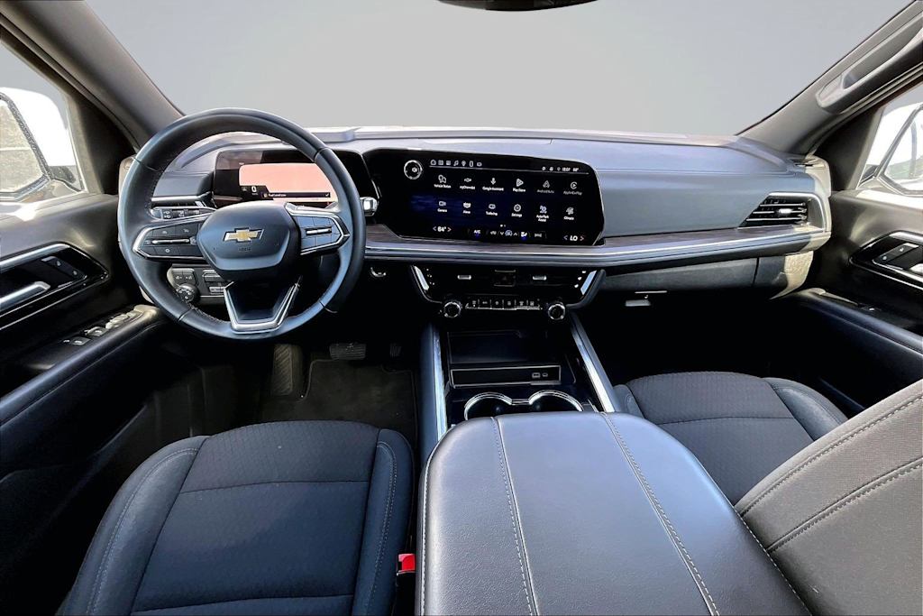 Thumbnail: 2025 Chevrolet Suburban - 10