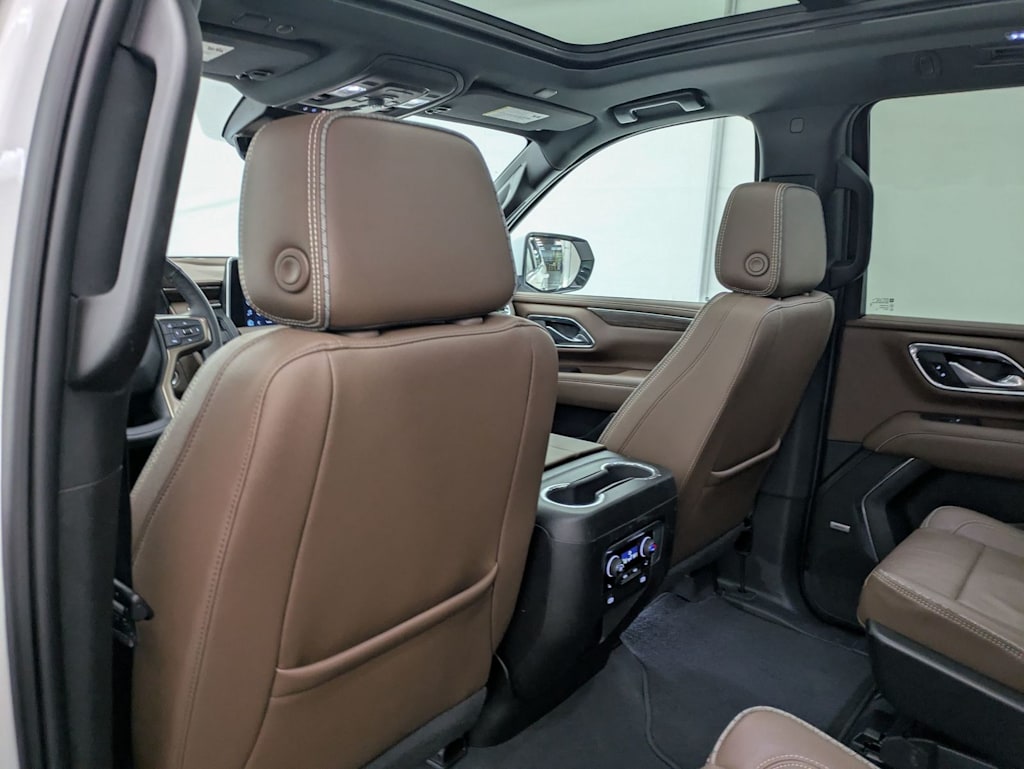 Thumbnail: 2023 Chevrolet Tahoe - 13