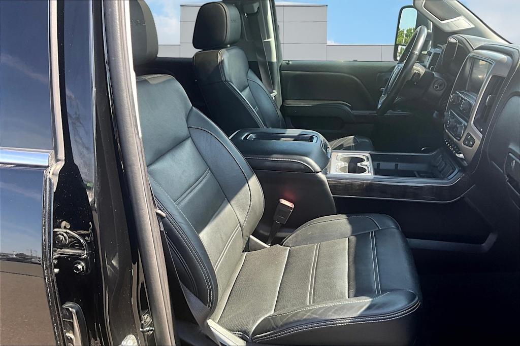 Thumbnail: 2015 GMC Sierra 3500 - 11