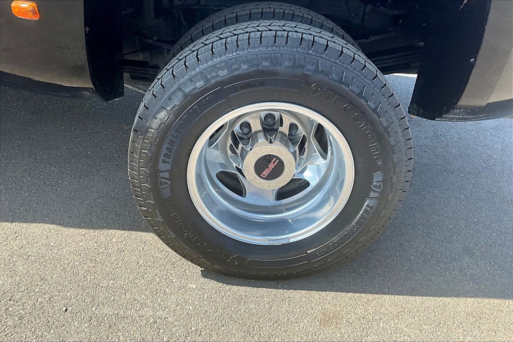 Thumbnail: 2015 GMC Sierra 3500 - 34