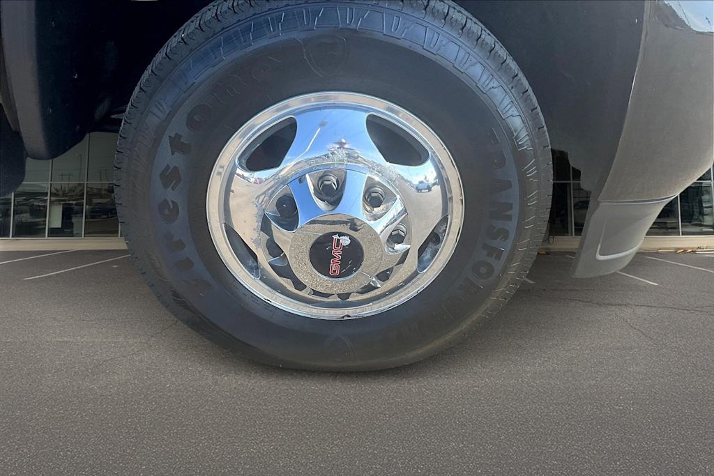 Thumbnail: 2015 GMC Sierra 3500 - 33