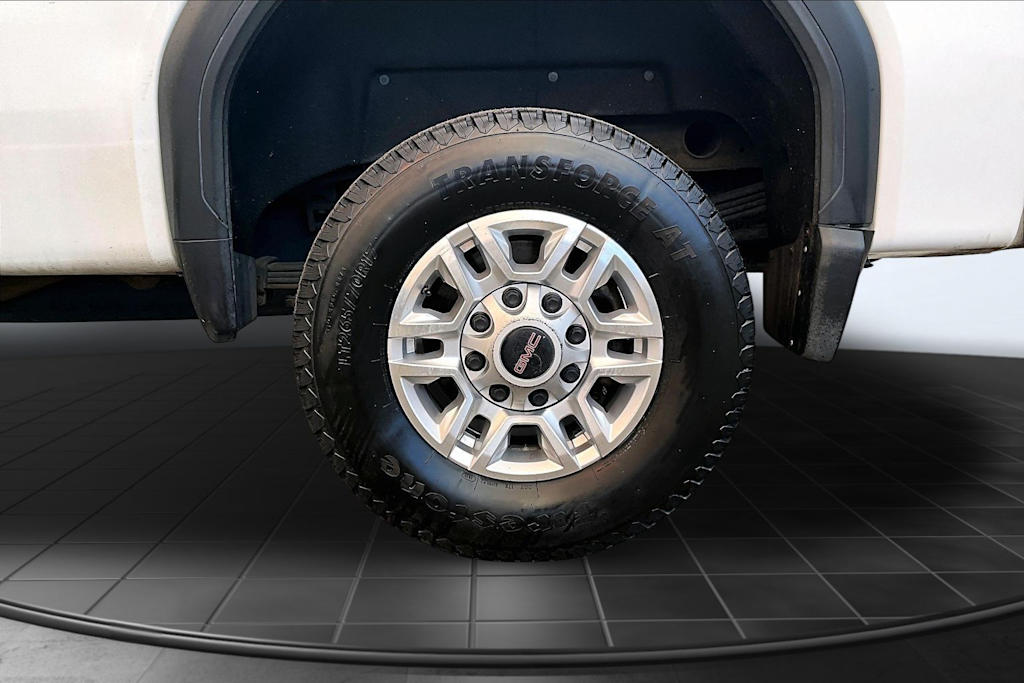 Thumbnail: 2021 GMC Sierra 2500 - 35