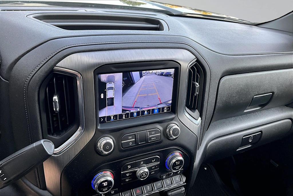Thumbnail: 2023 GMC Sierra 3500 - 29