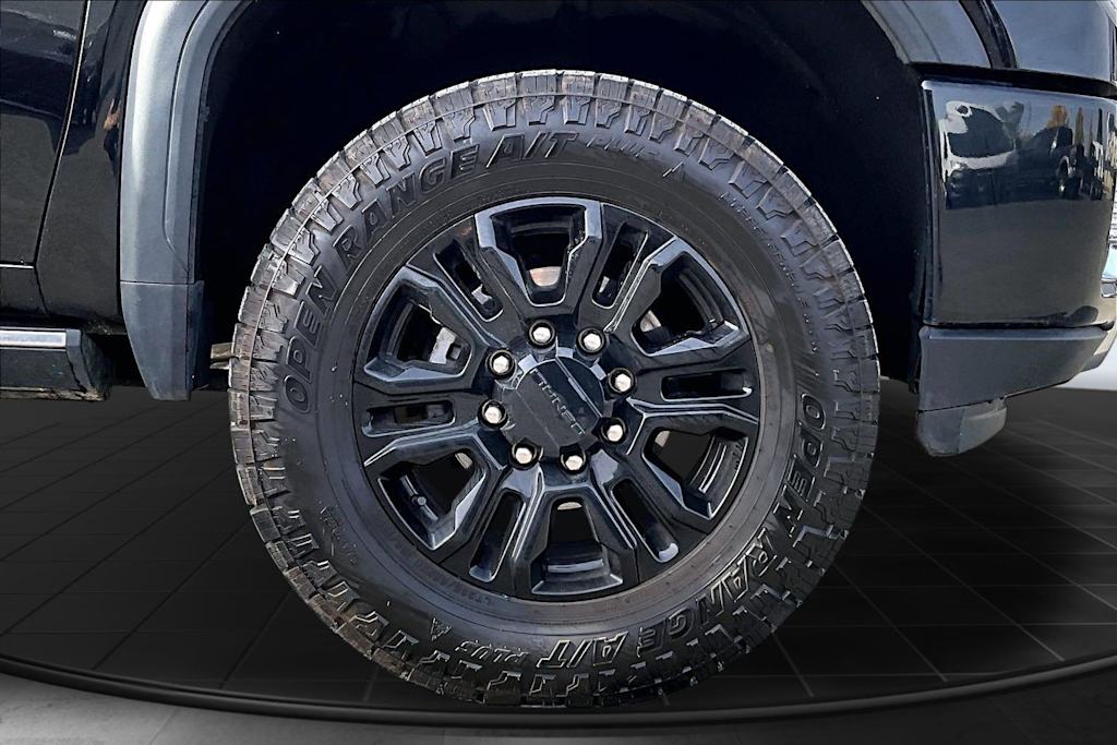 Thumbnail: 2023 GMC Sierra 3500 - 34