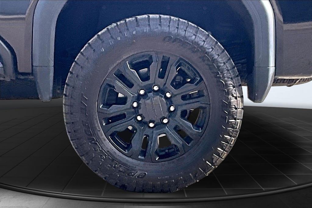Thumbnail: 2023 GMC Sierra 3500 - 36