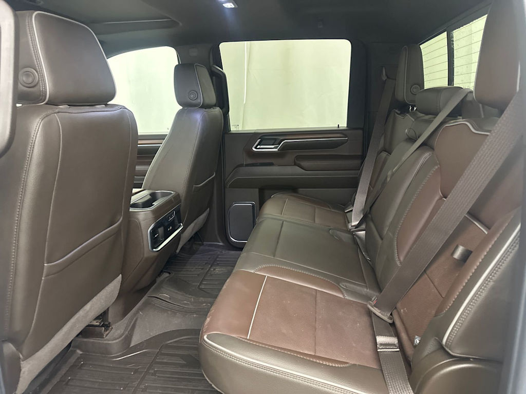 Thumbnail: 2024 GMC Sierra 3500 - 7