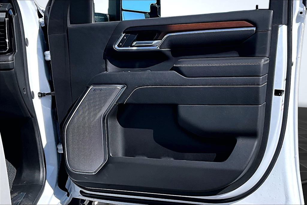 Thumbnail: 2025 GMC Sierra 3500 - 28