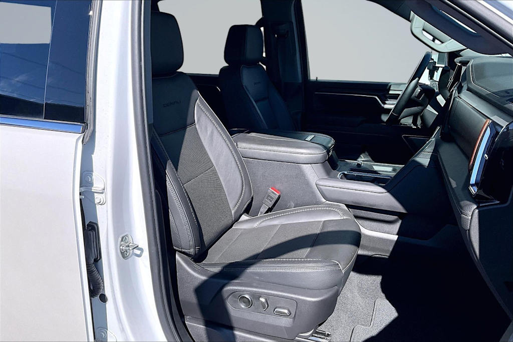 Thumbnail: 2025 GMC Sierra 3500 - 11