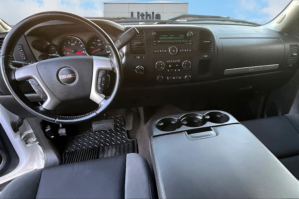 Thumbnail: 2009 GMC Sierra 2500 - 10