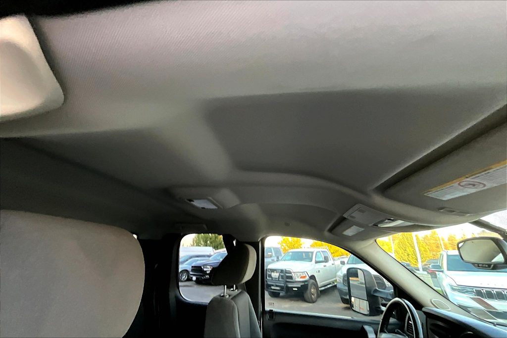 Thumbnail: 2009 GMC Sierra 2500 - 30