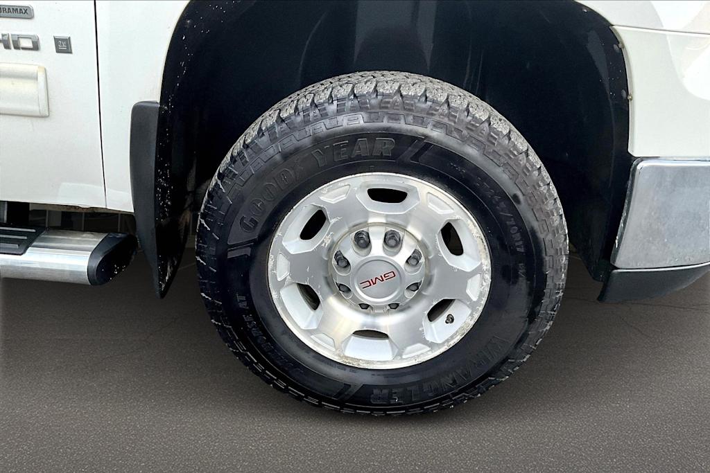 Thumbnail: 2009 GMC Sierra 2500 - 34