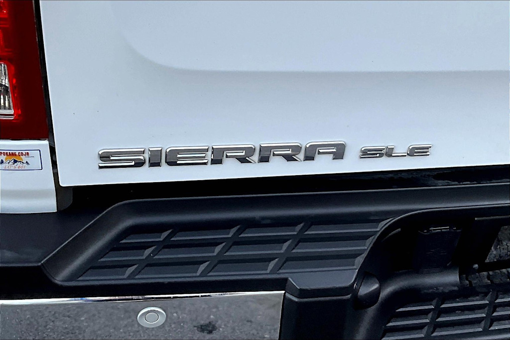 Thumbnail: 2009 GMC Sierra 2500 - 7