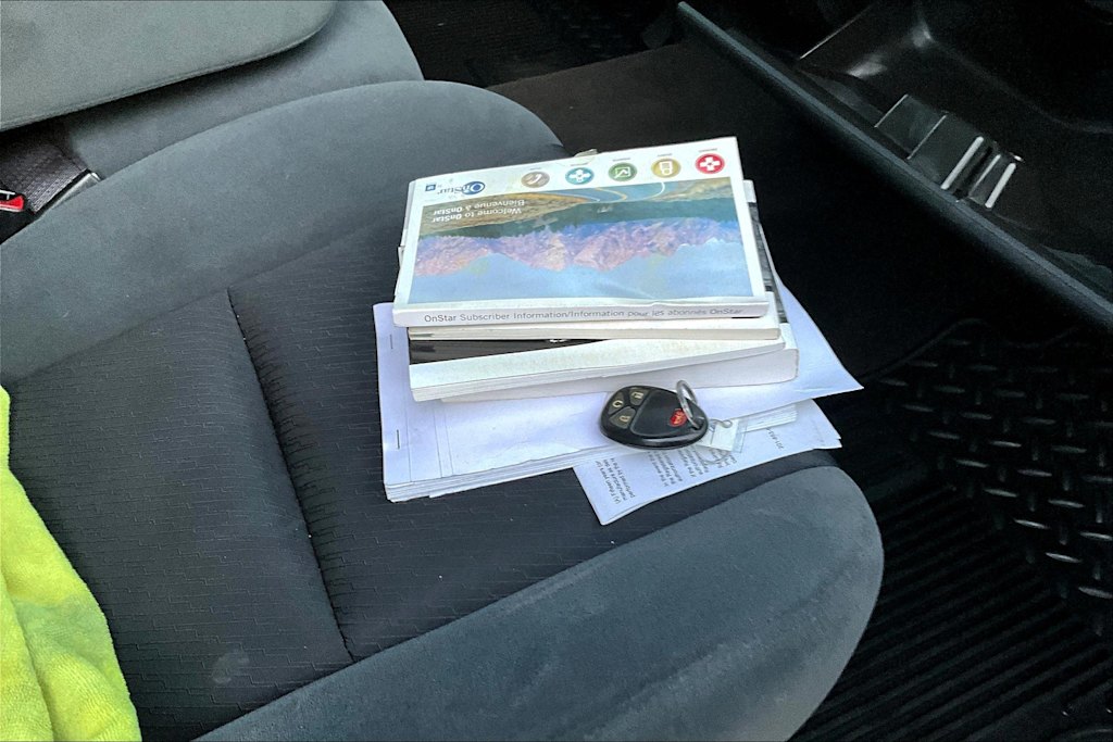 Thumbnail: 2009 GMC Sierra 2500 - 19