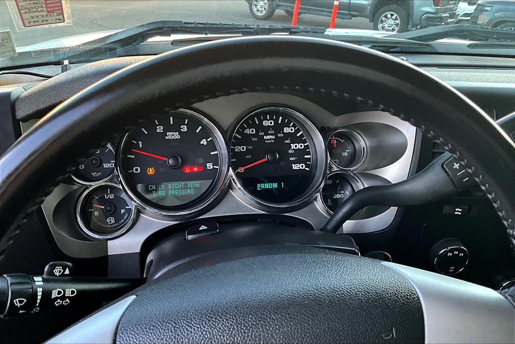 Thumbnail: 2009 GMC Sierra 2500 - 17