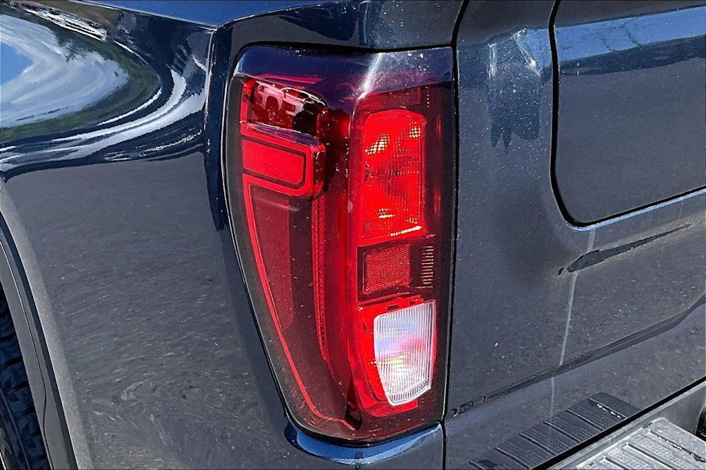 Thumbnail: 2021 GMC Sierra 1500 - 32