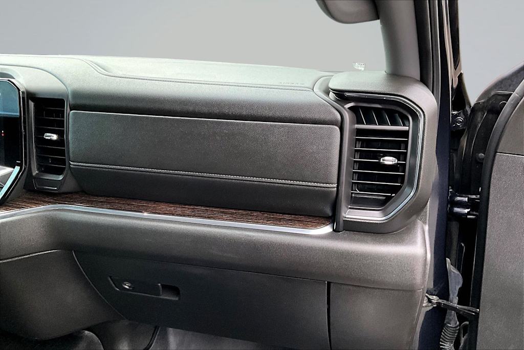Thumbnail: 2024 GMC Sierra 1500 - 25