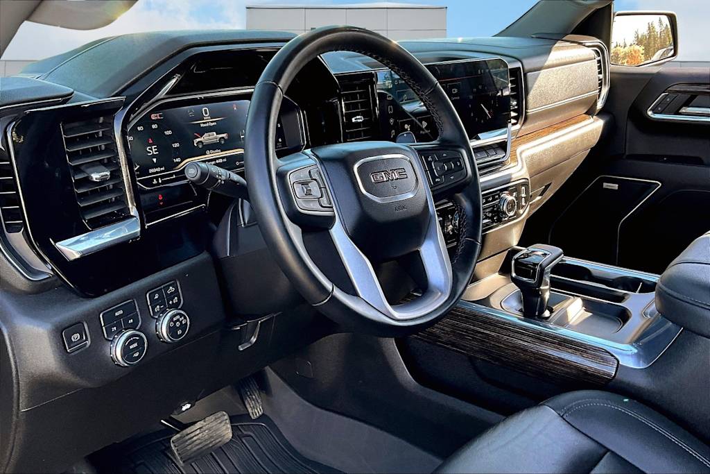 2024 GMC Sierra 1500 Elevation 13