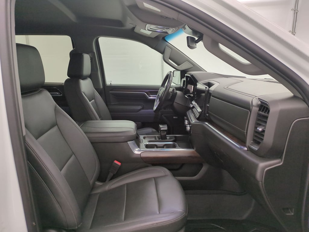 Thumbnail: 2023 GMC Sierra 1500 - 12