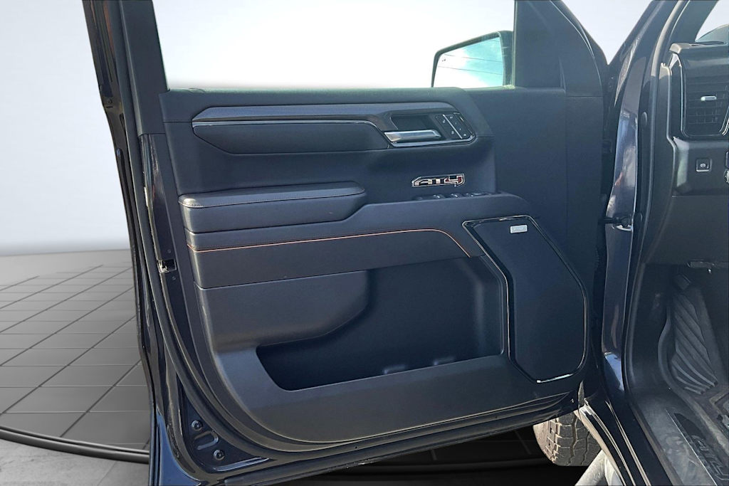 Thumbnail: 2023 GMC Sierra 1500 - 28