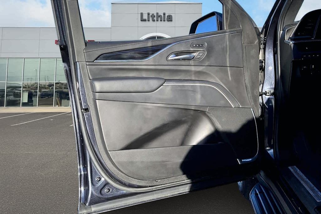 Thumbnail: 2023 Cadillac Escalade - 27