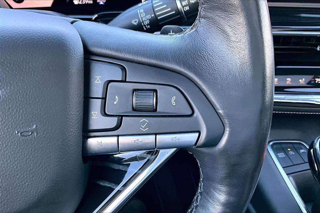 Thumbnail: 2023 Cadillac Escalade - 25