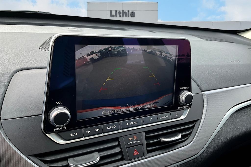 Thumbnail: 2023 Nissan Altima - 27