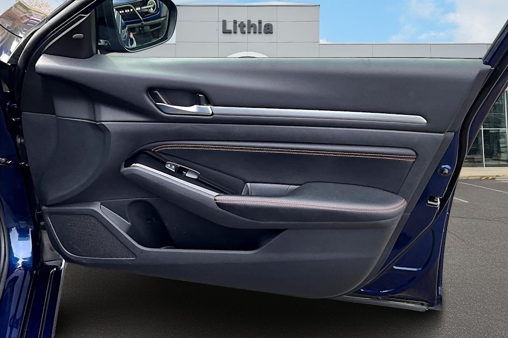 Thumbnail: 2023 Nissan Altima - 29