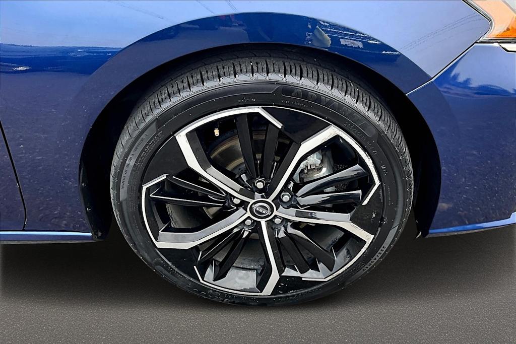 Thumbnail: 2023 Nissan Altima - 34