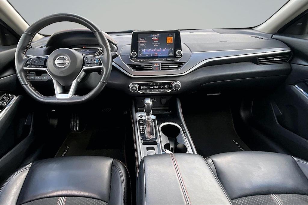 Thumbnail: 2024 Nissan Altima - 10