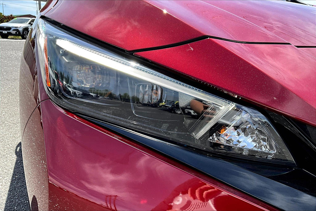 2025 Nissan Leaf SV Plus 27