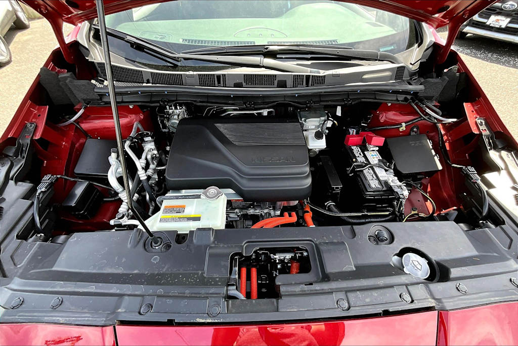2025 Nissan Leaf SV Plus 8
