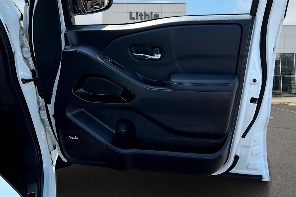 Thumbnail: 2022 Nissan Frontier - 29