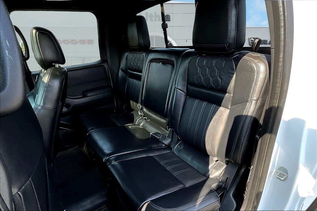 Thumbnail: 2022 Nissan Frontier - 13