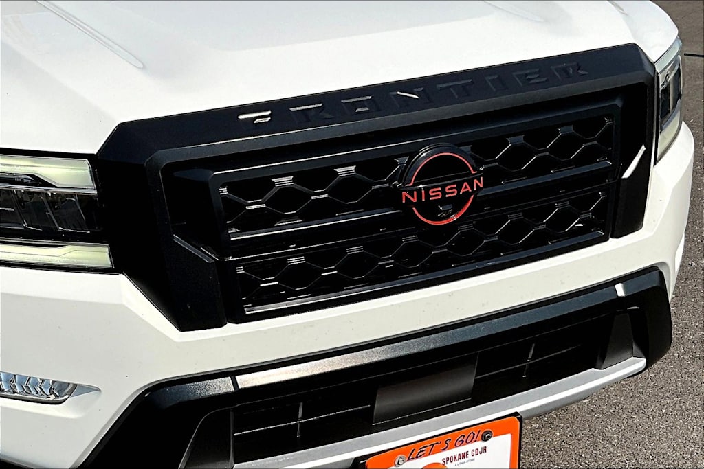 Thumbnail: 2022 Nissan Frontier - 33