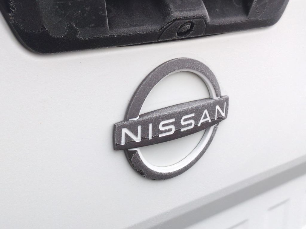 2022 Nissan Frontier SV 7