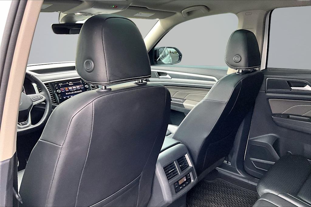 Thumbnail: 2023 Volkswagen Atlas - 12