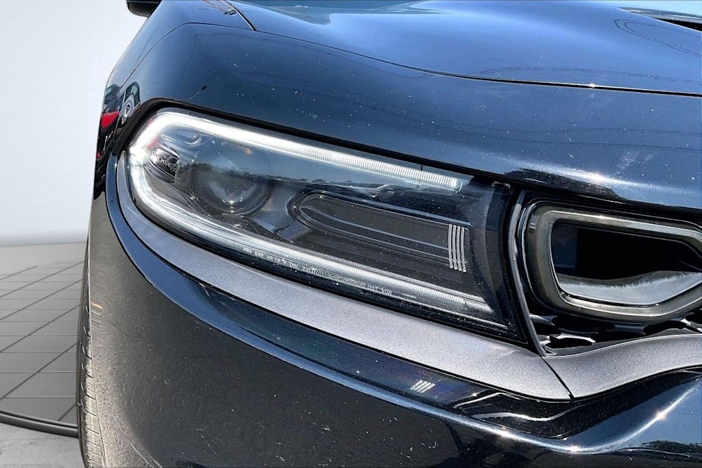 Thumbnail: 2022 Dodge Charger - 32