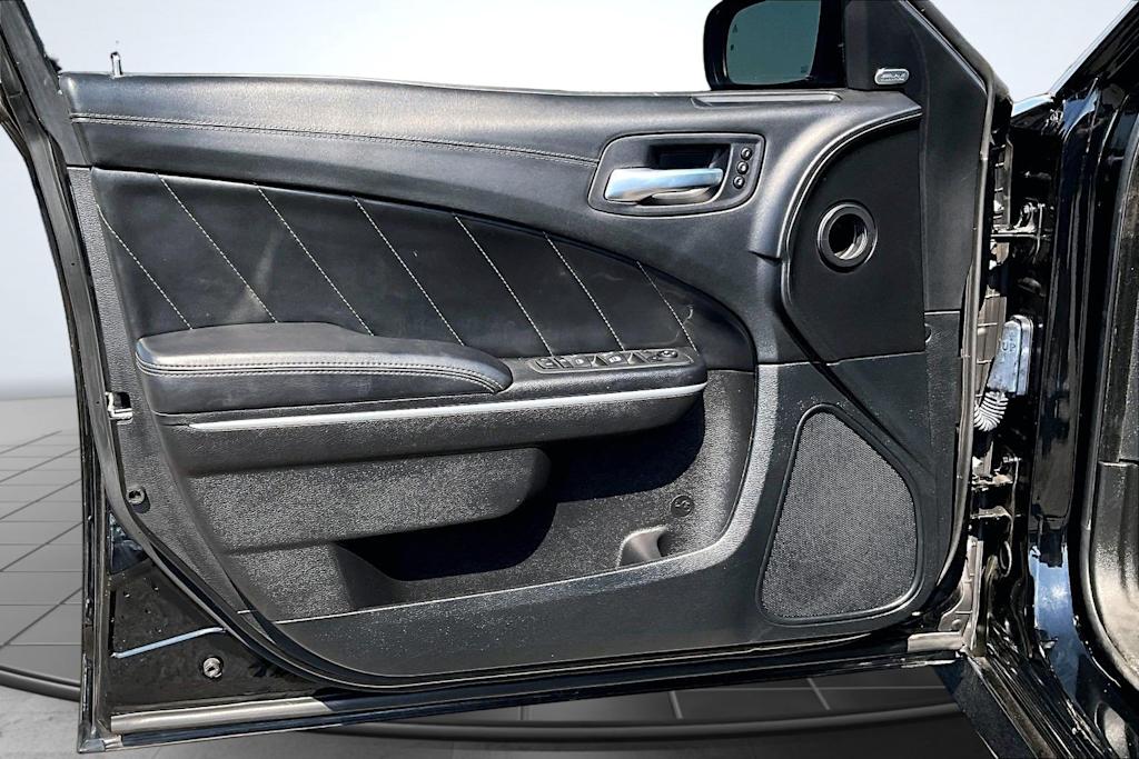 Thumbnail: 2022 Dodge Charger - 29