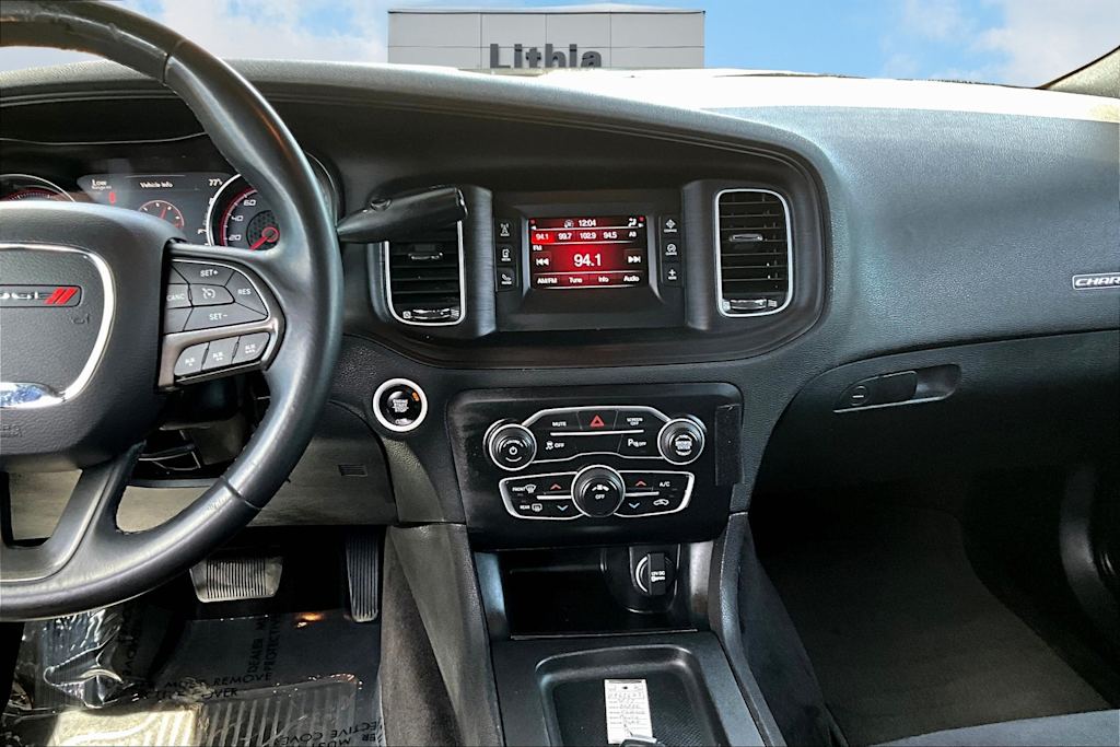 Thumbnail: 2017 Dodge Charger - 13