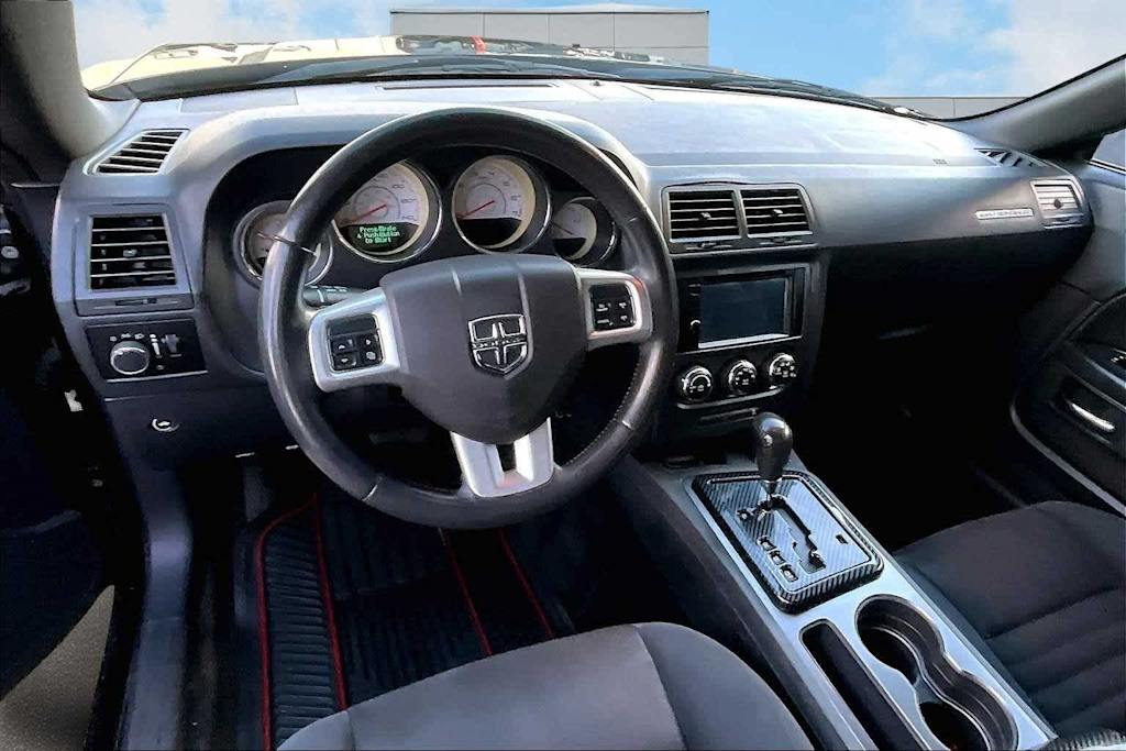 Thumbnail: 2013 Dodge Challenger - 10