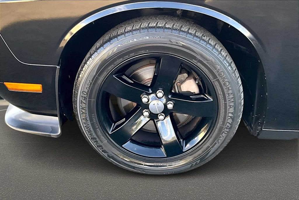 Thumbnail: 2013 Dodge Challenger - 8