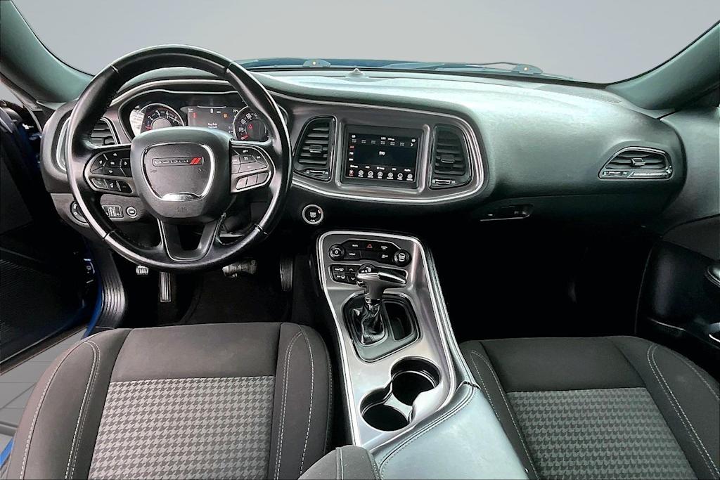Thumbnail: 2021 Dodge Challenger - 9