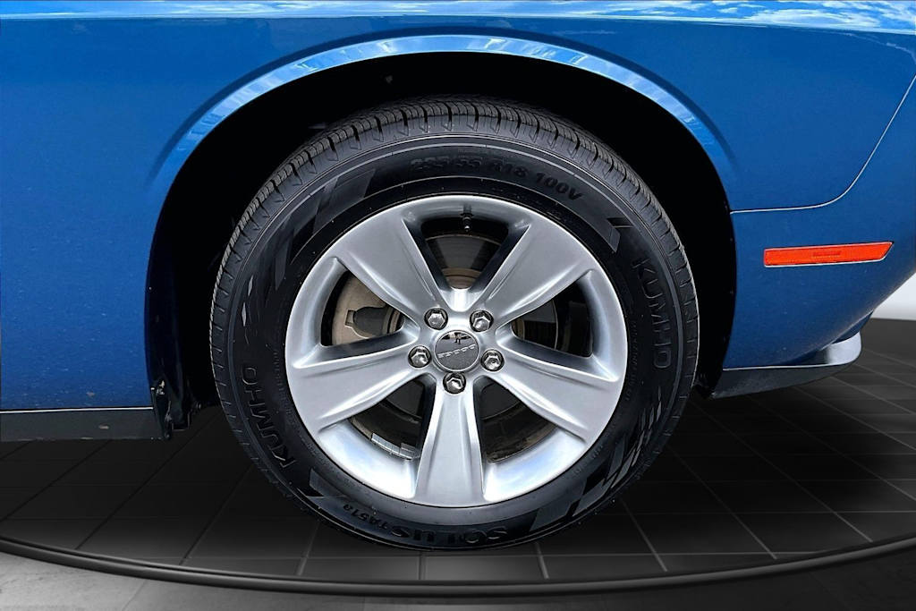 Thumbnail: 2021 Dodge Challenger - 34