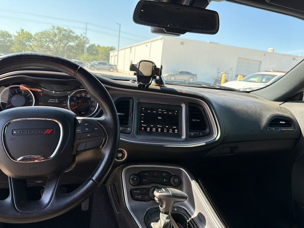 Thumbnail: 2019 Dodge Challenger - 2