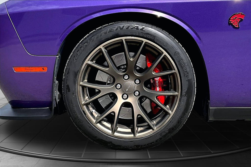 Thumbnail: 2016 Dodge Challenger - 8