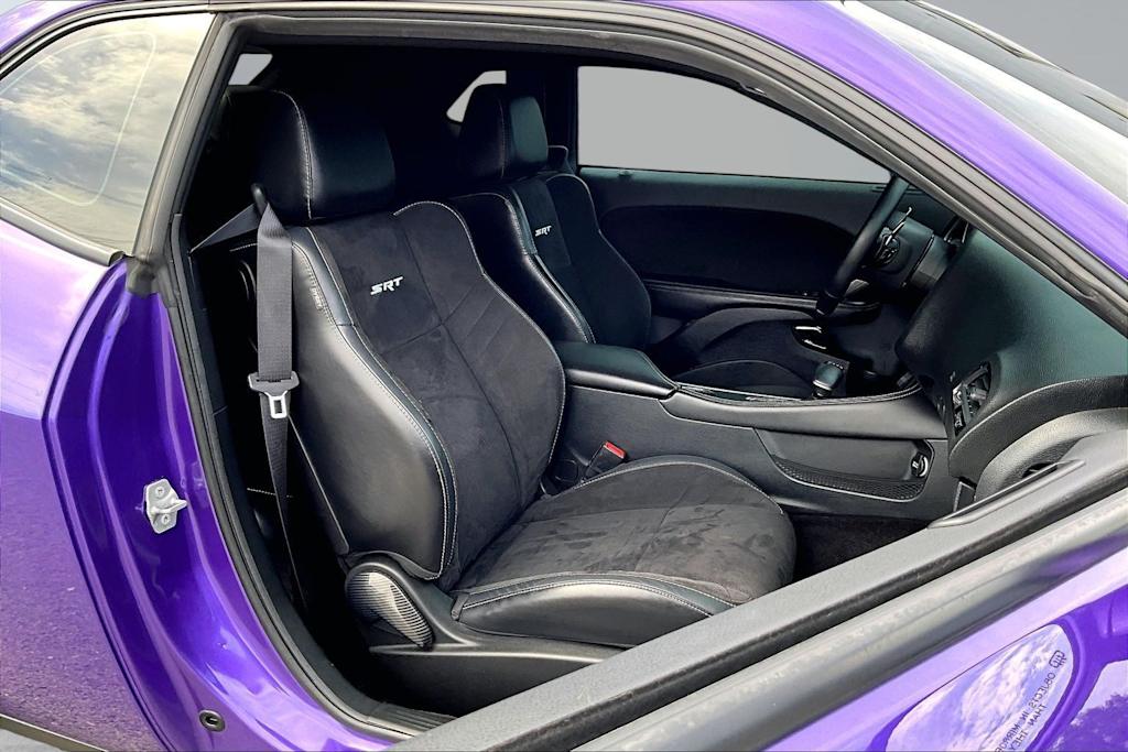 Thumbnail: 2016 Dodge Challenger - 12
