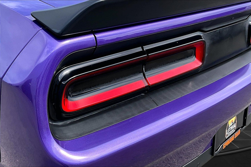 Thumbnail: 2016 Dodge Challenger - 31